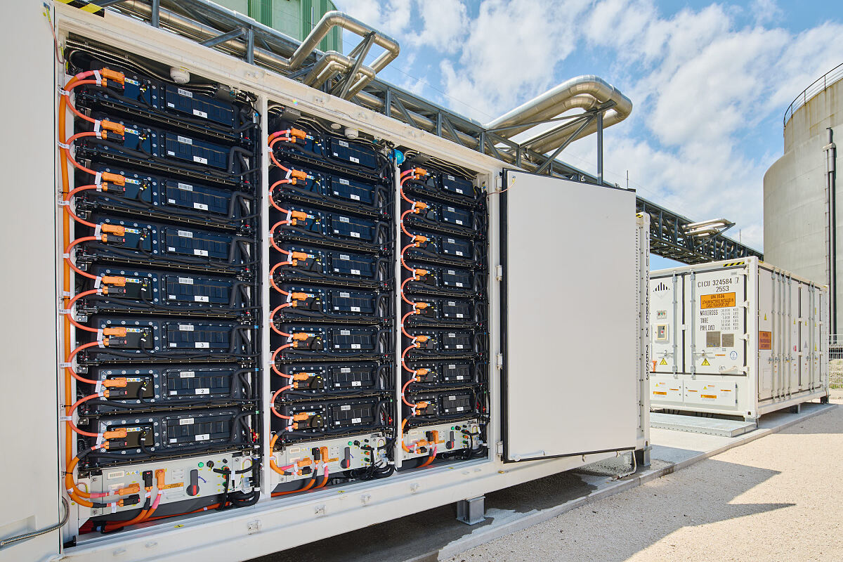 Energie AG OÖ nimmt den größten Batteriespeicher Oberösterreichs in Betrieb
