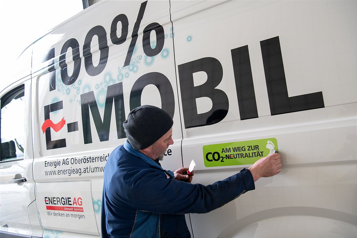 Nachhaltiger unterwegs mit dem neuen 100 % elektrischen Werkstättenwagen 