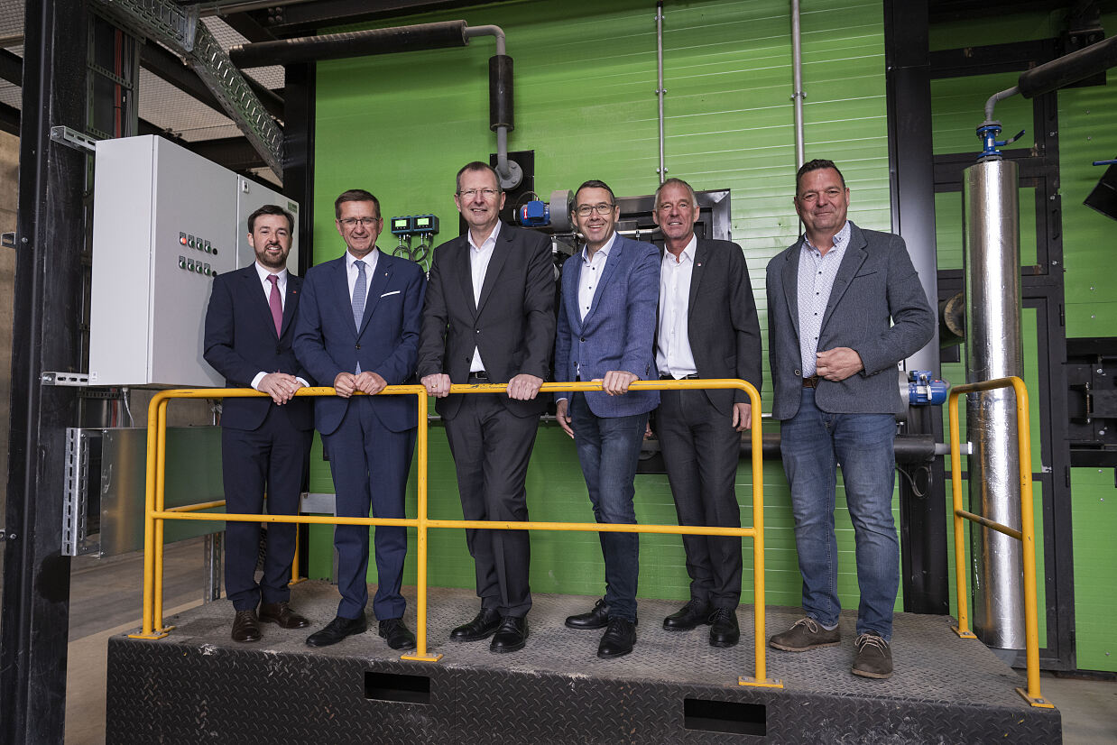 Neues Biomasseheizwerk in Ramingdorf bei Steyr in Betrieb genommen